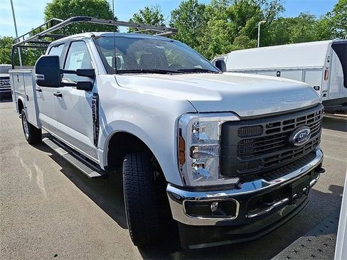 New 2024 Ford F250 XL w/ XL Driver Assist Package image 2