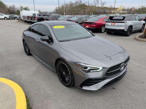 Used 2024 Mercedes-Benz CLA 250 image 4