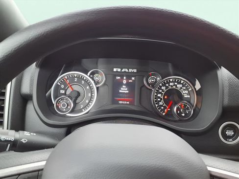 Used 2024 RAM 2500 Tradesman image 15