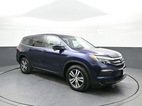 Certified 2017 Honda Pilot EX-L image 4