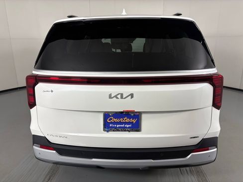 New 2026 Kia Carnival EX image 7
