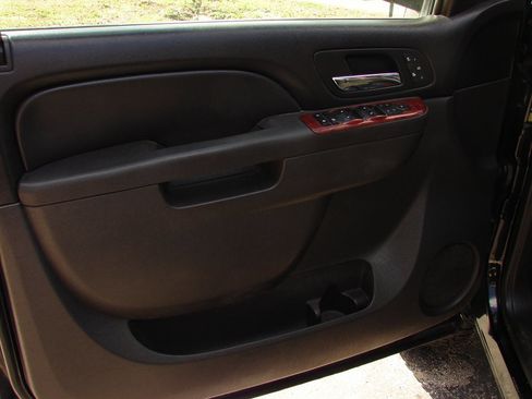 Used 2011 Chevrolet Silverado 1500 LTZ w/ LTZ Plus Package image 5