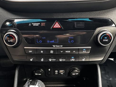 Used 2019 Hyundai Tucson Limited w/ Cargo Package image 4