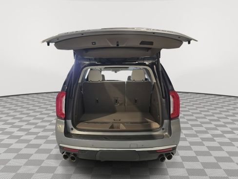 Used 2022 GMC Yukon Denali image 5