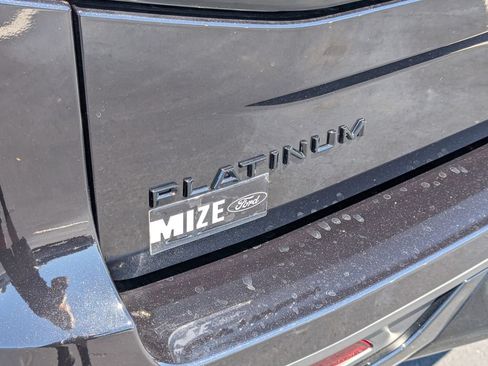 New 2026 Ford Expedition Max Platinum w/ Stealth Appearance Package AWD/4WD image 17