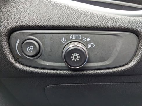 Used 2024 Chevrolet Malibu LT image 50