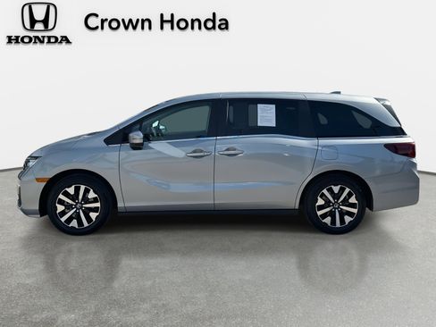 Used 2025 Honda Odyssey EX-L image 2