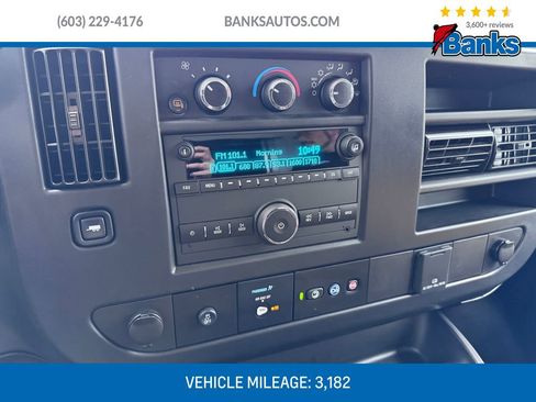 Used 2025 Chevrolet Express 3500 w/ Power Convenience Package image 14