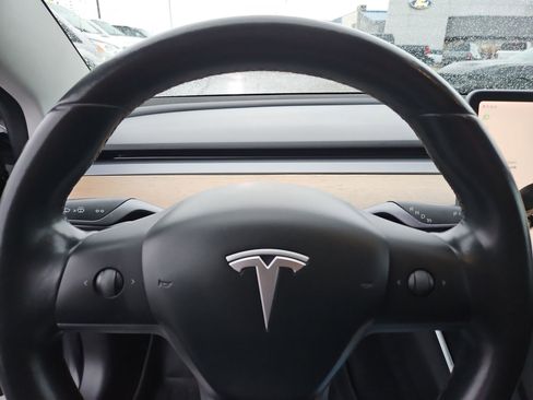 Used 2018 Tesla Model 3 Long Range image 23