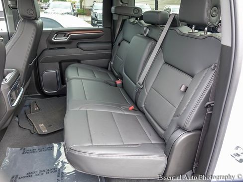 Certified 2025 GMC Sierra 2500 Denali w/ Denali Reserve Package image 12