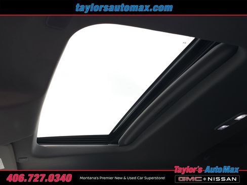 Used 2024 GMC Sierra 3500 SLT w/ SLT Convenience Package image 37