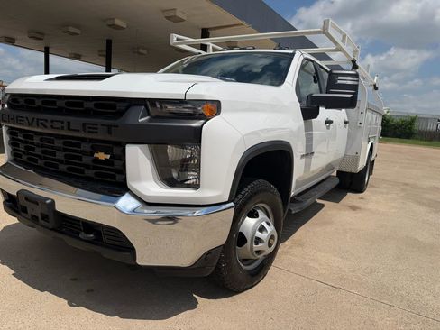Used 2021 Chevrolet Silverado 3500 W/T w/ WT Convenience Package image 9