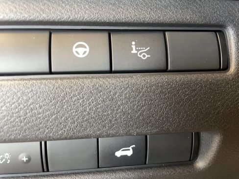 Used 2022 Nissan Rogue Platinum w/ Head-Up Display Package image 19