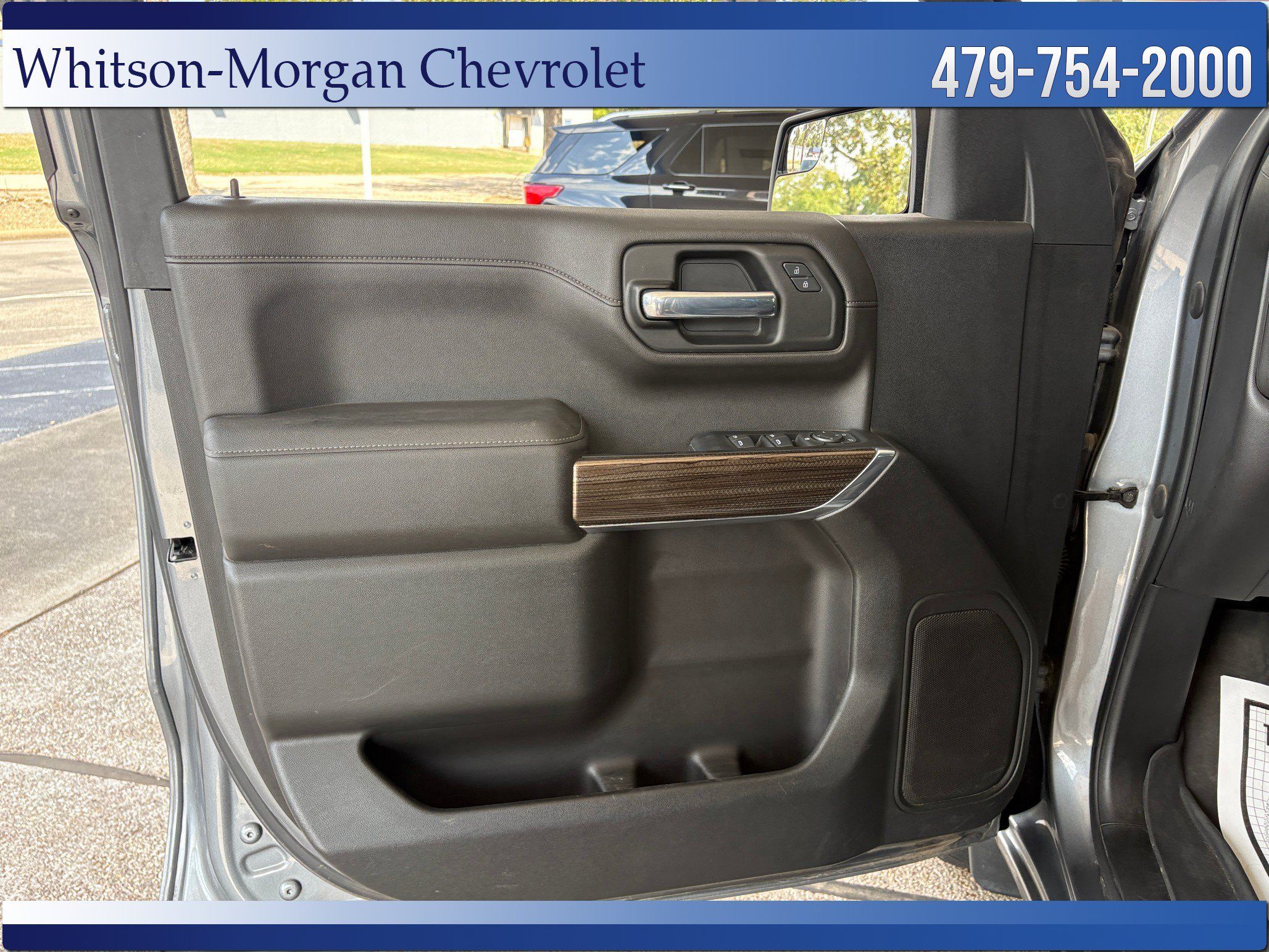 Used 2021 Chevrolet Silverado 1500 RST w/ Z71 Off-Road Package AWD/4WD image 11