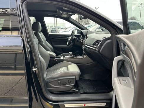 Used 2022 Audi SQ5 Prestige image 32