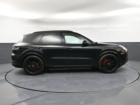 New 2026 Porsche Cayenne S AWD/4WD image 9