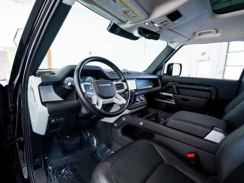 Used 2024 Land Rover Defender 90 S AWD/4WD image 29