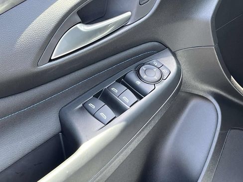 New 2026 Buick Envista Sport Touring w/ Convenience I Package FWD image 21