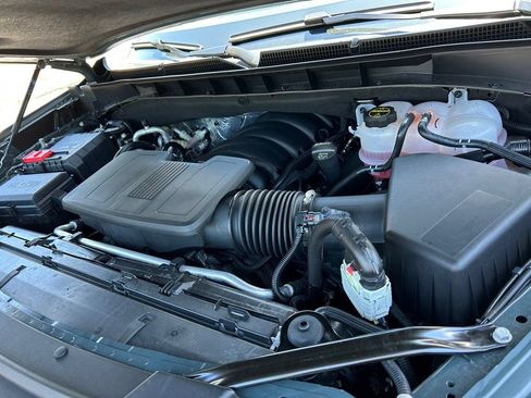 Used 2025 Cadillac Escalade Premium Luxury RWD image 74