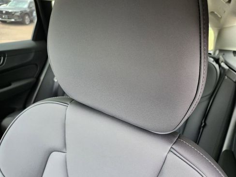 New 2026 Volvo XC60 T8 Plus w/ Climate Package AWD/4WD image 6