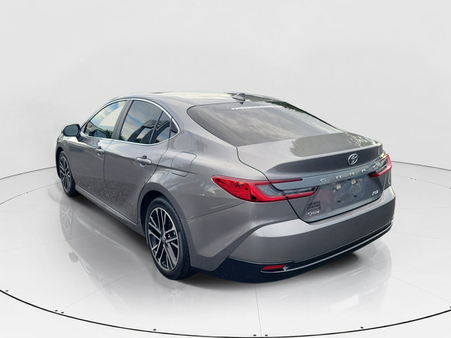 Used 2025 Toyota Camry XLE FWD image 30