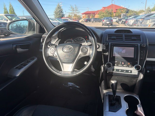Used 2013 Toyota Camry SE FWD image 8