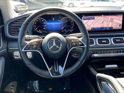 Used 2026 Mercedes-Benz GLE 350 4MATIC image 4