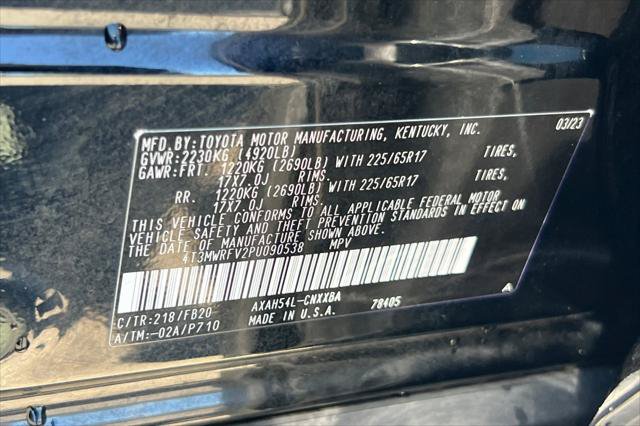 Certified 2023 Toyota RAV4 LE AWD/4WD image 32