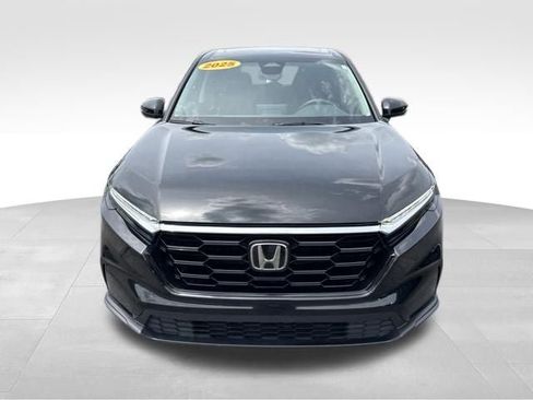 Used 2025 Honda CR-V EX image 2