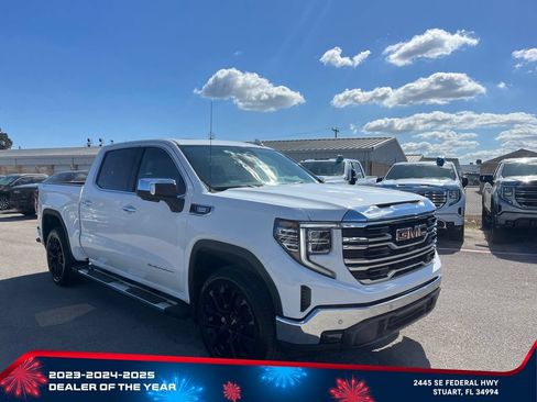 New 2026 GMC Sierra 1500 SLT w/ SLT Premium Plus Package AWD/4WD image 2