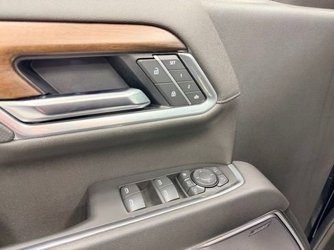 Certified 2025 Chevrolet Silverado 2500 High Country w/ High Country Premium Package image 24