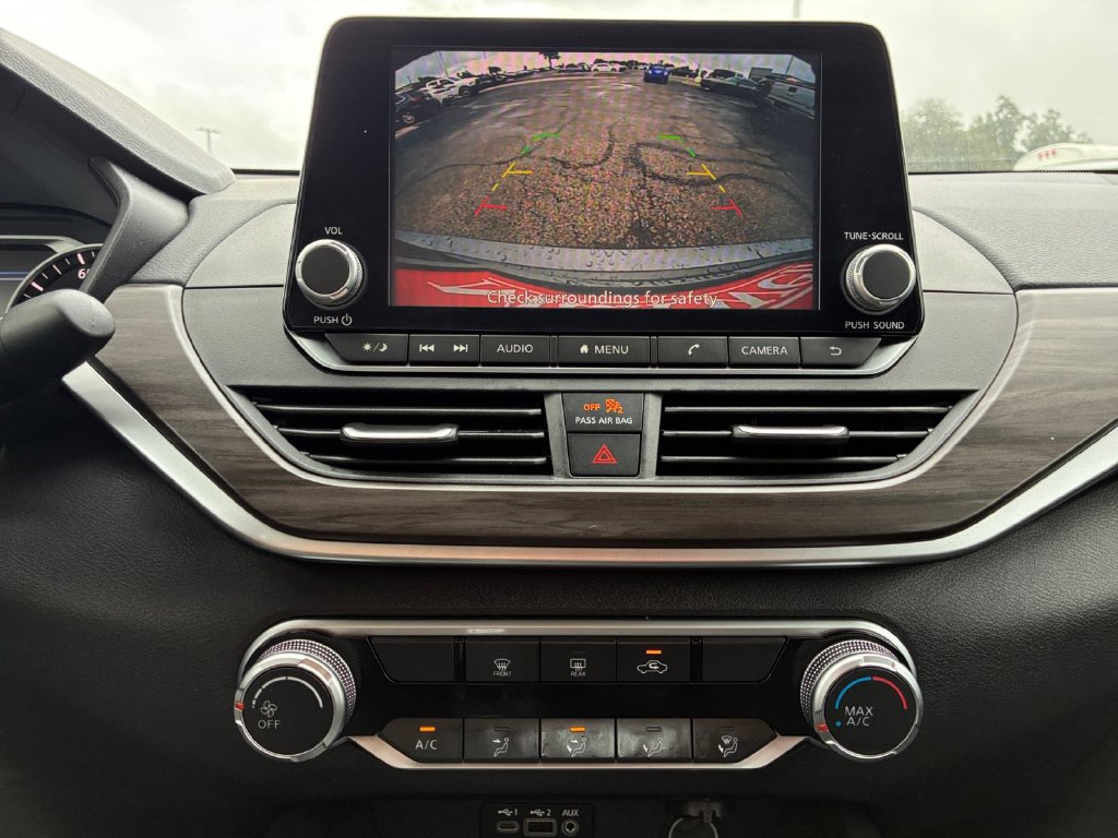 Used 2026 Nissan Altima 2.5 SV FWD image 9