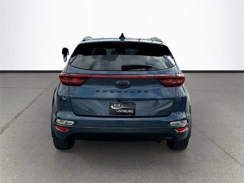 Certified 2022 Kia Sportage Nightfall Edition image 6