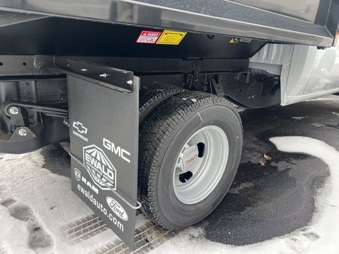 New 2025 GMC Sierra 3500 Pro w/ Convenience Package image 4