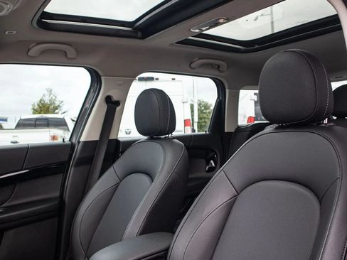 Used 2023 MINI Cooper Countryman FWD image 24
