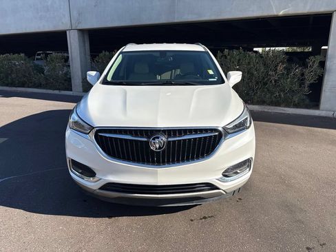 Used 2019 Buick Enclave Essence w/ Trailering Package, 5000 lbs. FWD image 4