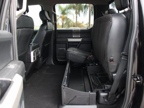 Used 2019 Ford F250 Lariat w/ Lariat Ultimate Package image 37