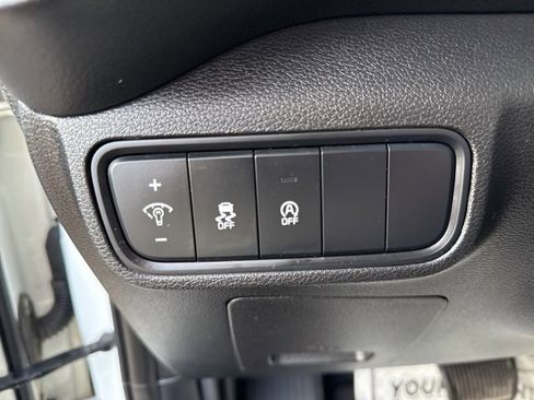 Used 2023 Kia Soul LX w/ LX Technology Package image 23