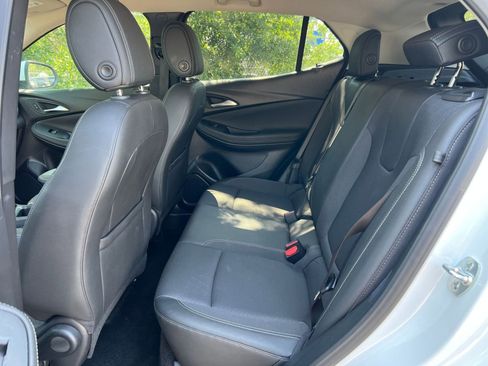 Used 2025 Buick Encore GX Preferred image 35