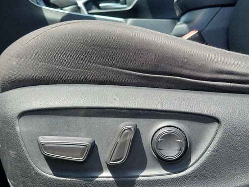 Used 2023 Toyota RAV4 XLE image 21