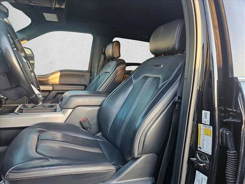 Used 2022 Ford F450 Platinum w/ FX4 Off-Road Package AWD/4WD image 13