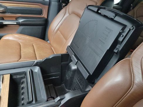 Used 2019 RAM 1500 Limited image 33