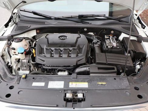 Used 2021 Volkswagen Passat 2.0T R-Line image 44