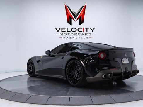 Used 2014 Ferrari F12 Berlinetta RWD image 8