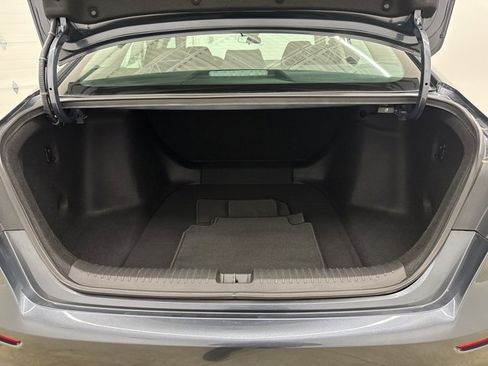 Used 2023 Honda Accord LX image 23