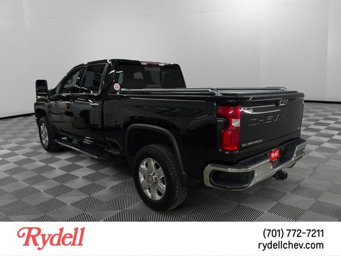 Used 2022 Chevrolet Silverado 2500 LTZ w/ LTZ Premium Package AWD/4WD image 3