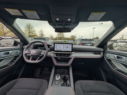 New 2026 Ford Explorer ST w/ Sun And Sound Package image 17