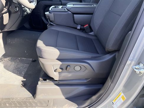 New 2026 Chevrolet Silverado 1500 Custom image 16