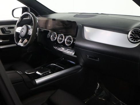 Used 2023 Mercedes-Benz GLA 35 AMG 4MATIC image 23