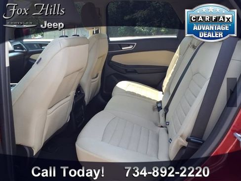 Used 2023 Ford Edge SEL w/ Convenience Package AWD/4WD image 11